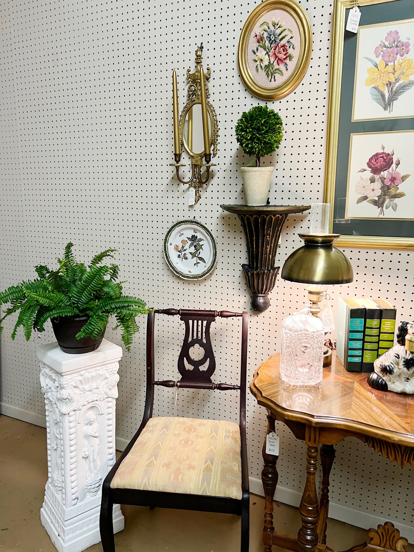 Roman Style Pillar / Plant Stand